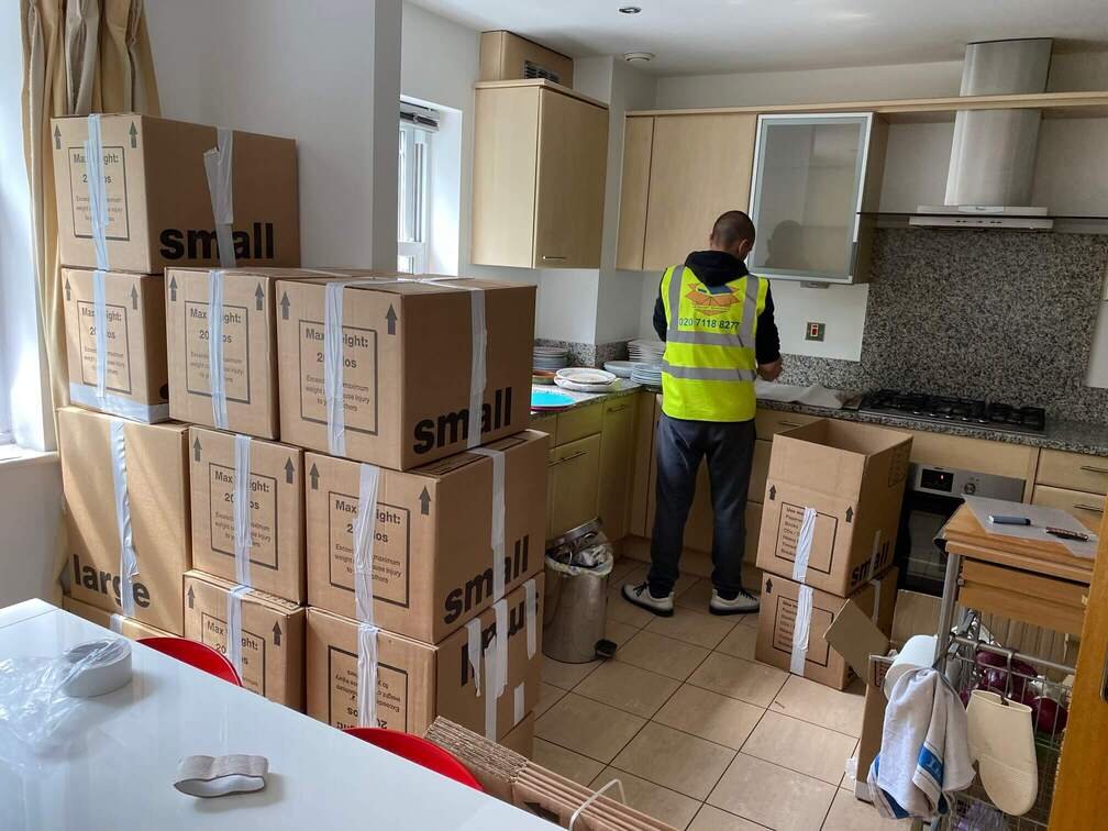 small-box-removal -VP Smart VP Removals Removals